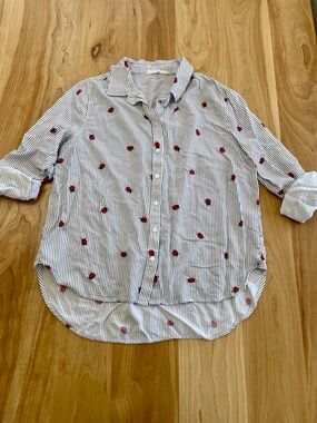 Jane + Delancey Women's L Ladybug Print With Stripe 3/4 Roll Tab Sleeves